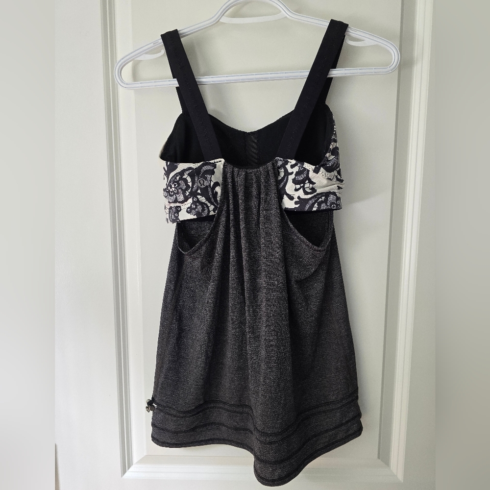 Lululemon Athletica Black and White Ruched Bustier Tank Top - Picture 2 of 2